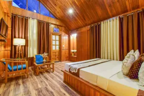 Boho 5 BHK Villa: Wi-Fi+Parking+Power Backup - Image 4
