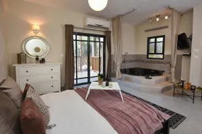 Moka - Suite with private pool - Image 5