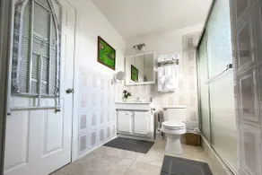 ☆Cozy City Guesthouse in Hallandale Beach w Porch☆ - Image 5