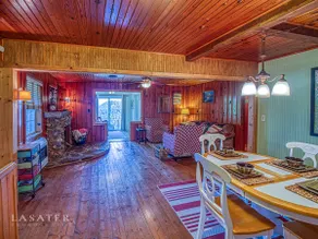 Best View! Beautiful Ozarks cabin ON rim of AR Grand Canyon! Many new updates - Image 5