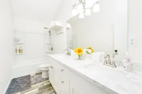 🌟Newly Renov✔️LG Mstr BR✔️3 BR ✔️WiFi ✔️✈️ ✔️ Mall ✔️AC ✔️Hot tub🌟 - Image 2