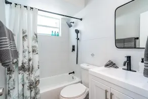 Beautiful spacious home-2 min Hard Rock Casino - Image 5