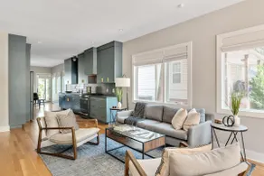 Luxury Downtown Durham | 3BR | 5 Min Walk to DT - Image 2