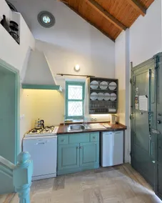 Peaceful Urla Vineyard House - Image 5