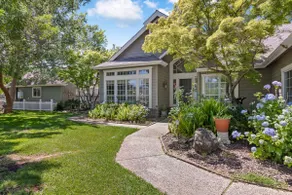 Private Auburn Pool & Spa Retreat Sleeps 10+ Dogs Sunsets Wineries and Brewery. - Image 2