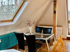 Beautiful attic apartment overlooking the Brückenhäuser - Image 4
