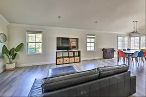 Close to Disney land/ Nice pool Backyard Oasis! - Image 4