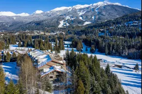 Large unit - minutes away from village and lake - Image 5