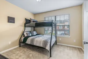 Spacious 4BR Home near Hampton Convention Center - Image 3