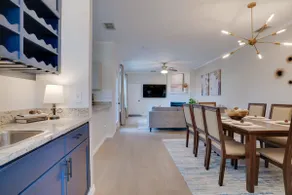 ROOMD | New Contemporary | 3 Bed 3 Bath - Image 5
