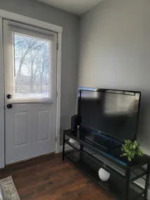 Homey 1 Bedroom Individual Apartment - Image 3