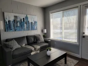 Homey 1 Bedroom Individual Apartment - Image 2