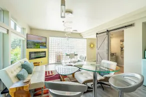 Private Suite w/ Views – Near SF & Wine Country - Image 3