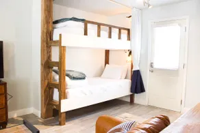 The Hideout Near TTU - Studio Guest House - Image 5