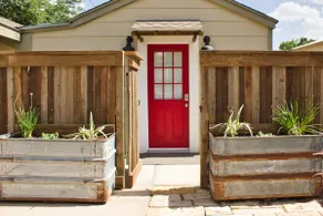 The Hideout Near TTU - Studio Guest House - Image 4
