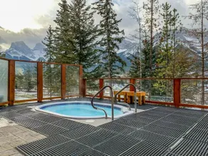 Sunny Tranquil Woods Turret in Falcon Crest Lodge - Image 5