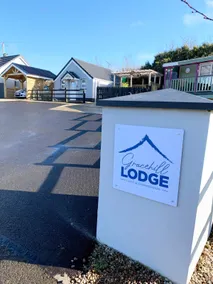 Gracehill Lodge - Guest Accommodation - Image 2