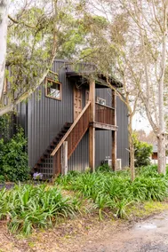 The Paddock Apartment on Prestige Property - Image 2