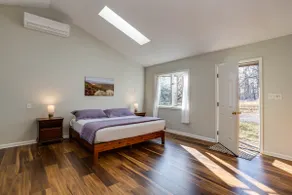 High Meadows--King BR, fireplace, jacuzzi, kitchen - Image 2