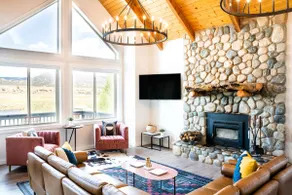 Riverfront Ranch | Hot Tub · Fire Pit · Boat Ramp - Image 2
