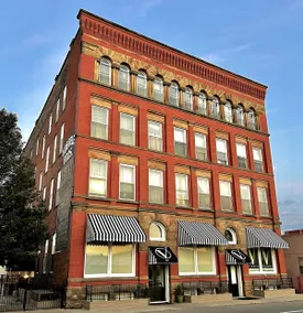 The Voegele Historic Loft BnB Apartment - Image 3