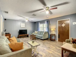 Beautiful Cabin near The Villages & Silver Springs - Image 5
