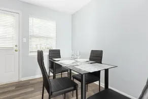 Renovated Modern 2 Bedroom UNC Townhome with Pool - Image 2