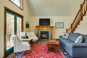 Sherando Cabin--hot tub, kitchen, fireplace - Image 2
