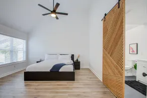 Galleria Townhouse | 2 King Bed Rooms & 2.5BA - Image 4