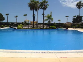 Islantilla on the beachfront, swimming pool - Image 5