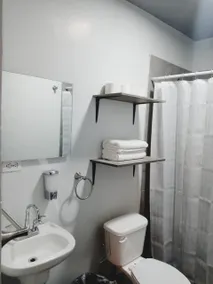 Contemporary apartment - Image 5