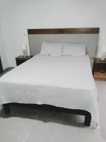 Contemporary apartment - Image 4