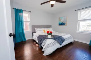 Bright & Updated 1 Bedroom 1 Bath - Image 2