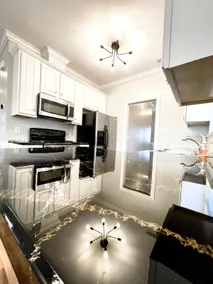 Luxury 3 bedrooms in the Medical District - Image 2