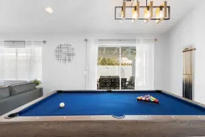 Modern 3 BR Home w/ Hot Tub, Pool, Golf! - Image 3