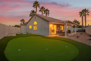Modern 3 BR Home w/ Hot Tub, Pool, Golf! - Image 2