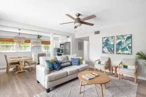 Seashell Shack: Beachside & Walkable to Dining - Image 5