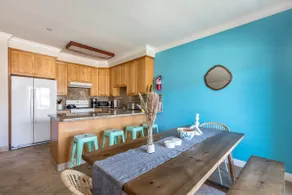 1 block from beach, hot tub, close to SF, 3bd/3ba - Image 3