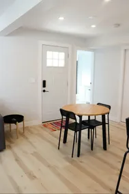 One bedroom ground level suite - Image 5