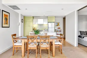 Waterfront Resort Style Living at Glenelg Beach - Image 3