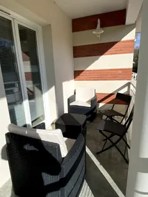 Apartment in a residence with pool - Image 4