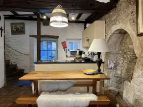 Historic Townhouse in the Centre of Dinan - Image 5
