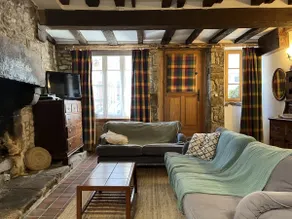 Historic Townhouse in the Centre of Dinan - Image 3