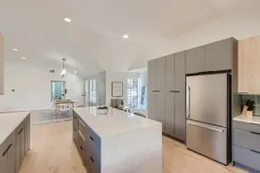 Modern 4bd w/ Pool, Outside dining, Gourmet kitchen - Image 4