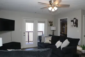 Lakeside | 3-Bedroom | 1-Mile from Clemson - Image 4
