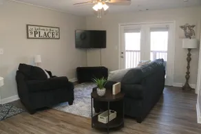 Lakeside | 3-Bedroom | 1-Mile from Clemson - Image 2