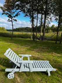 Green cottage by the lake Masurian climate - Image 5