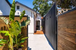 Casa NoHo Retro Oasis Home with Private Pool - Image 2
