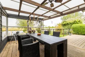 Romantic Outdoor Cottage on the Canal (2-4p.) - Image 2