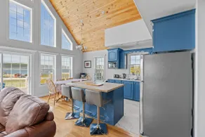Luxury 3 Bedroom Chalet in Trepassey, Irish Loop - Image 5